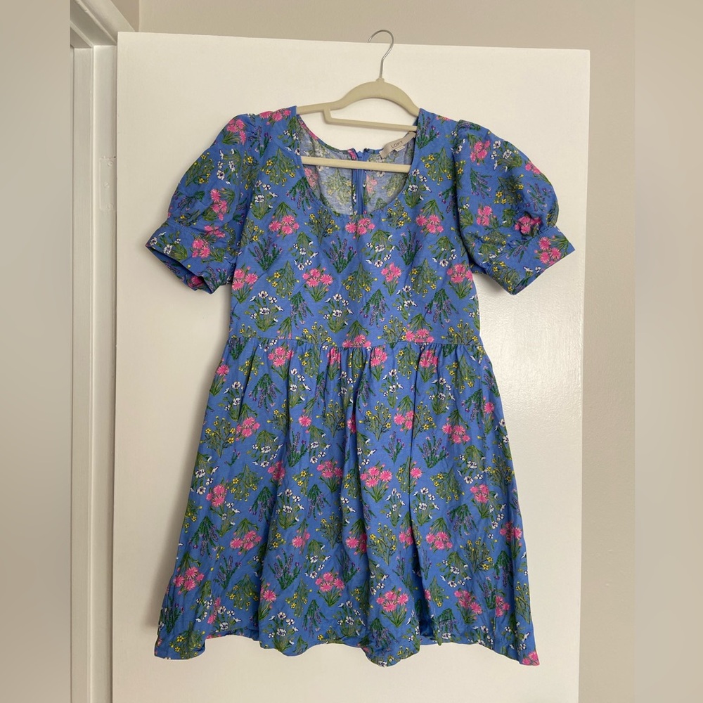 Women’s Loft mini floral dress- Size 4